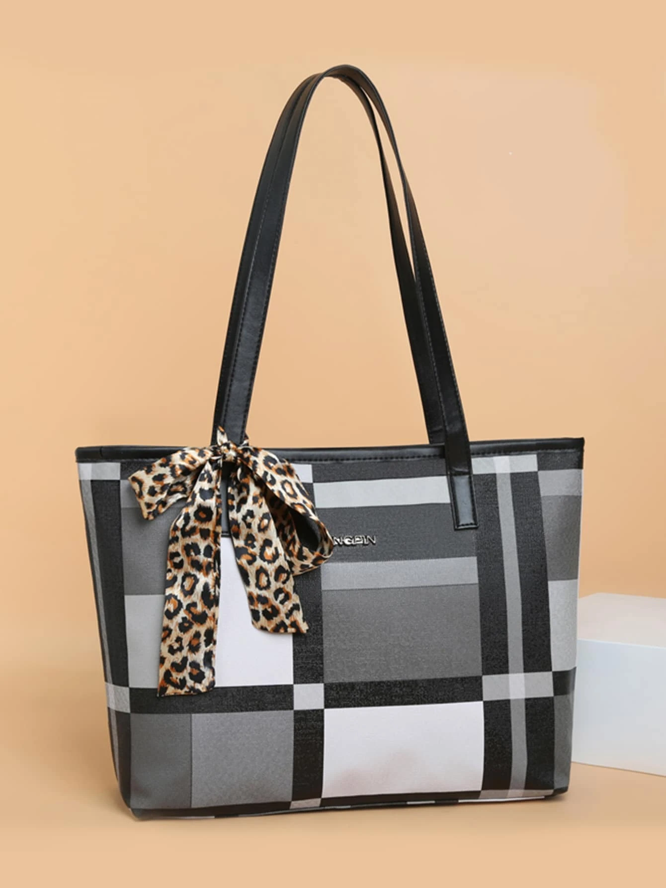 Women's Trendy Zipper Handbag
