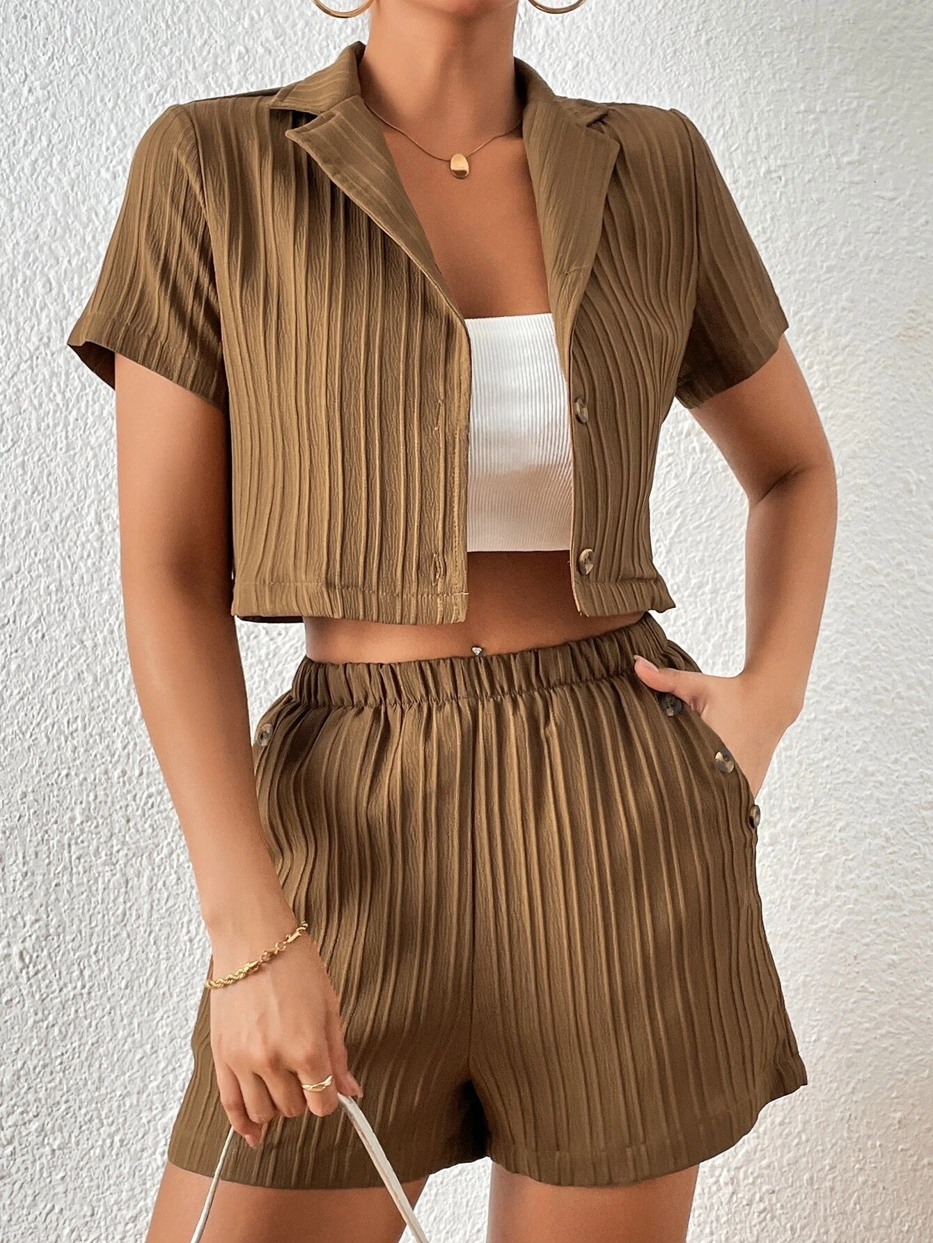 Solid Lapel Collar Button Front Crop Blouse & Shorts