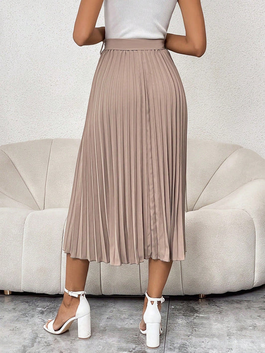 Solid Belted Pleated Skirt