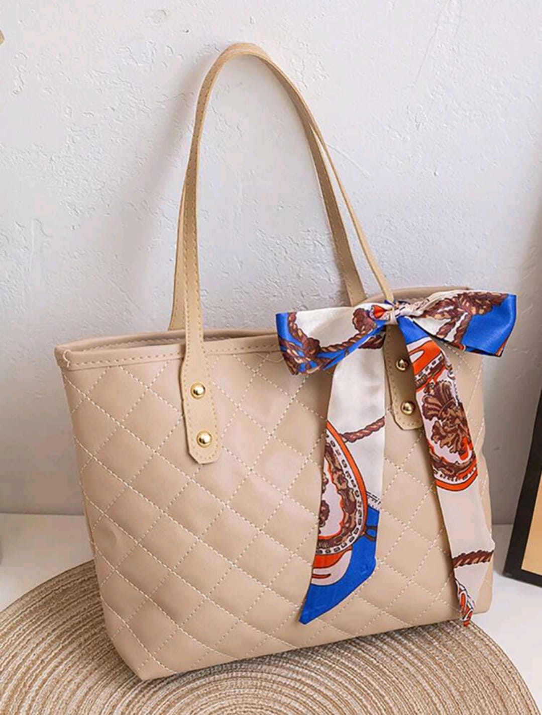 Vintage leather tote bag