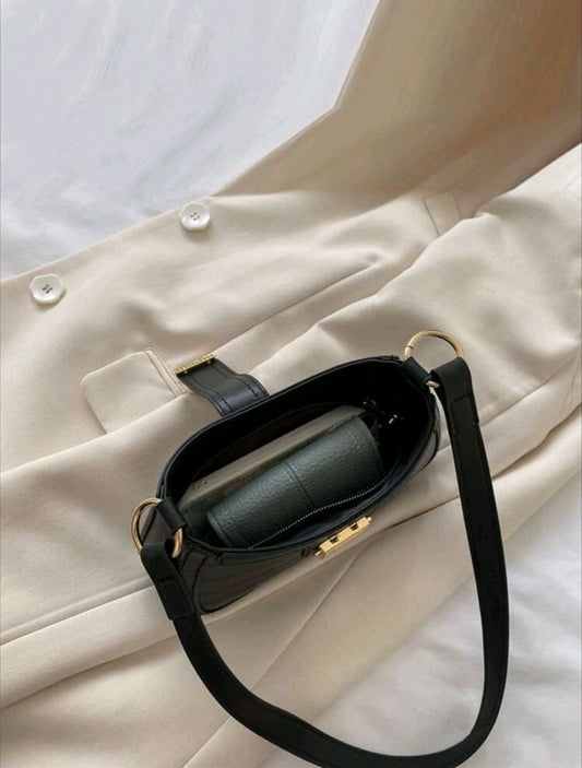 Metal Decor Crocodile Embossed Shoulder Bag