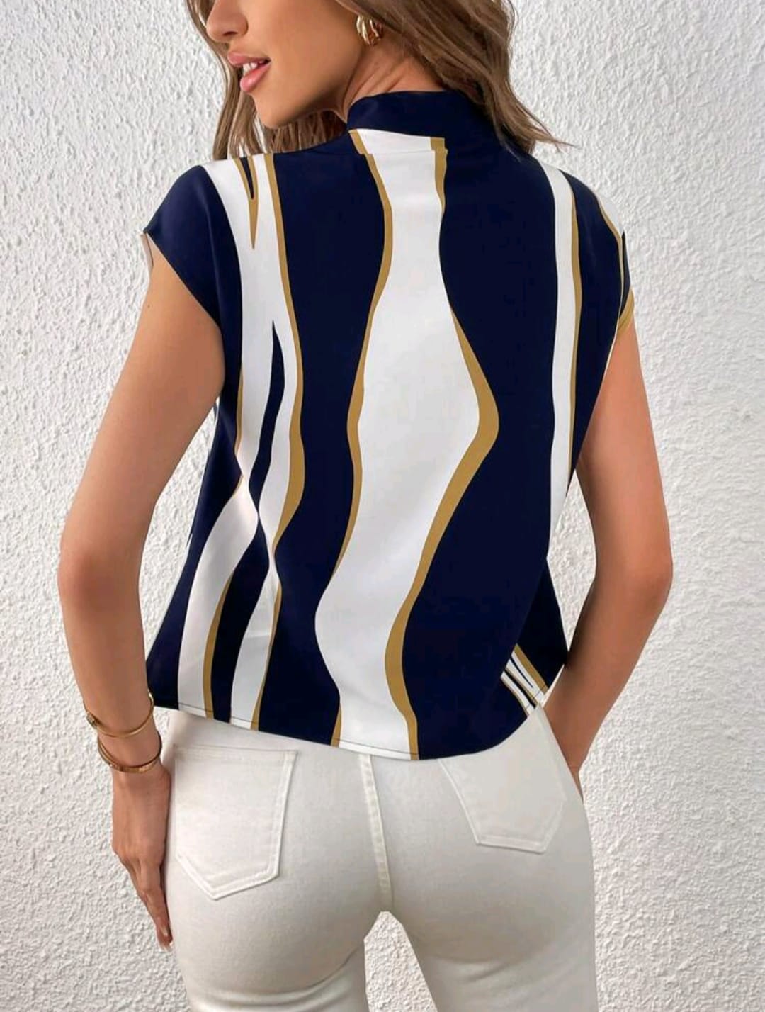 Neck Batwing Sleeve Blouse