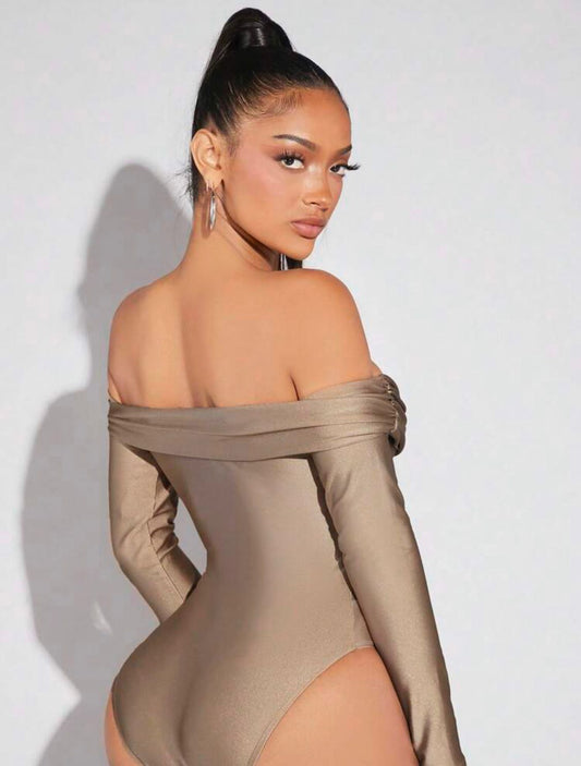 Off Shoulder Twist Front Solid Bodysuit