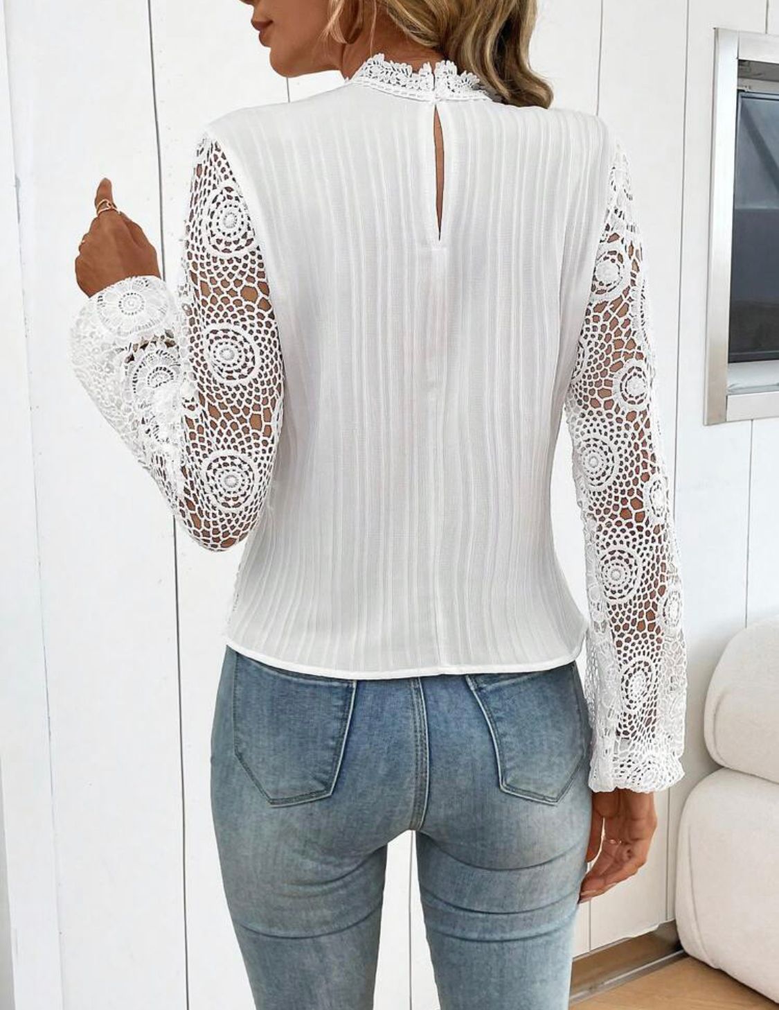 Guipure Lace Insert Lantern Sleeve Blouse