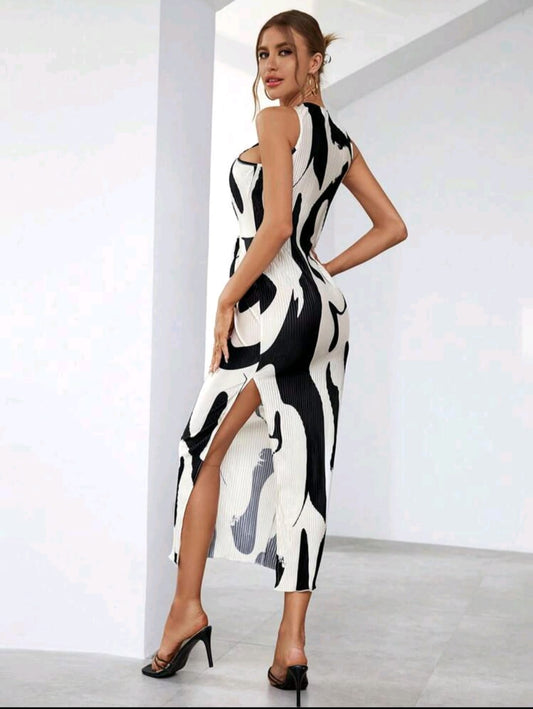 Graphic Print Bodycon Dress