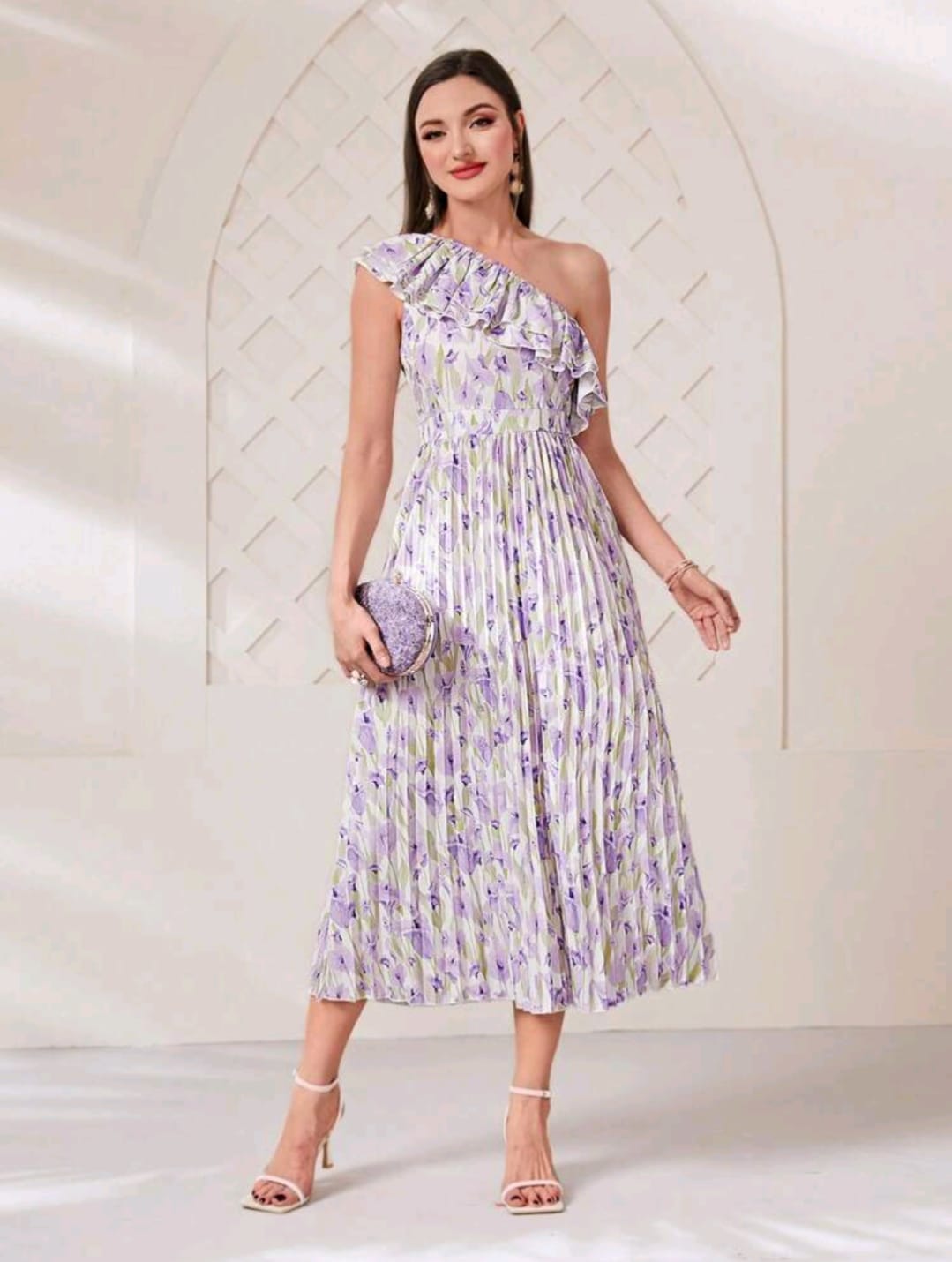 Allover Print Pleated Hem Dress