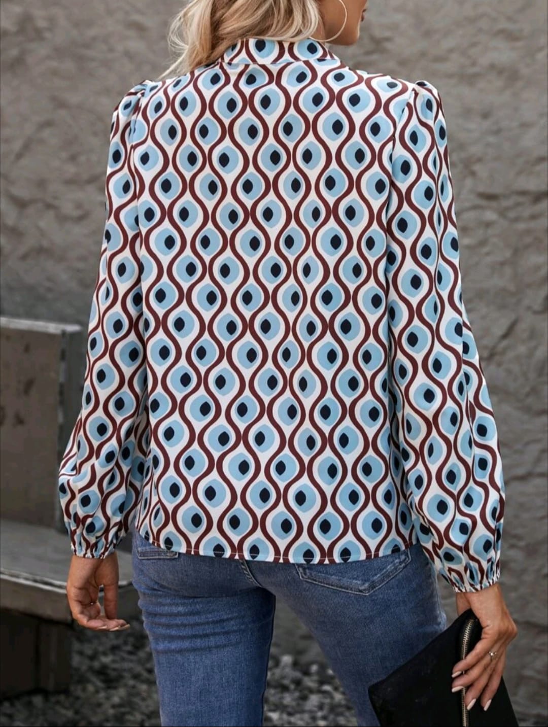 Allover Print Lantern Sleeve Blouse