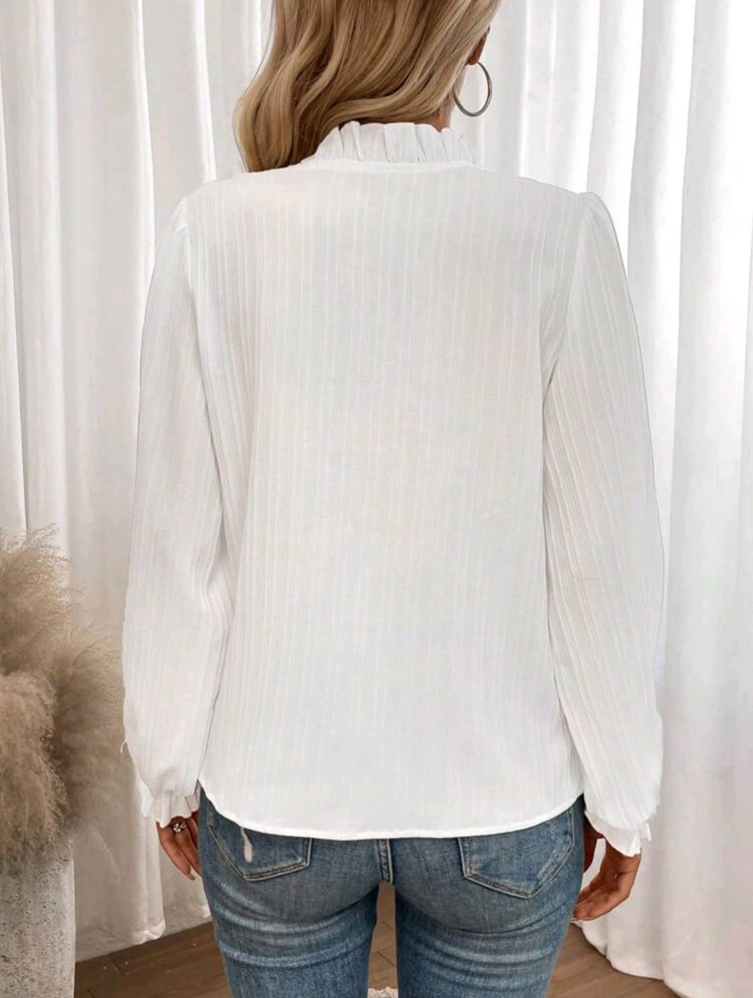 Notched Neckline Flounce Sleeve Blouse
