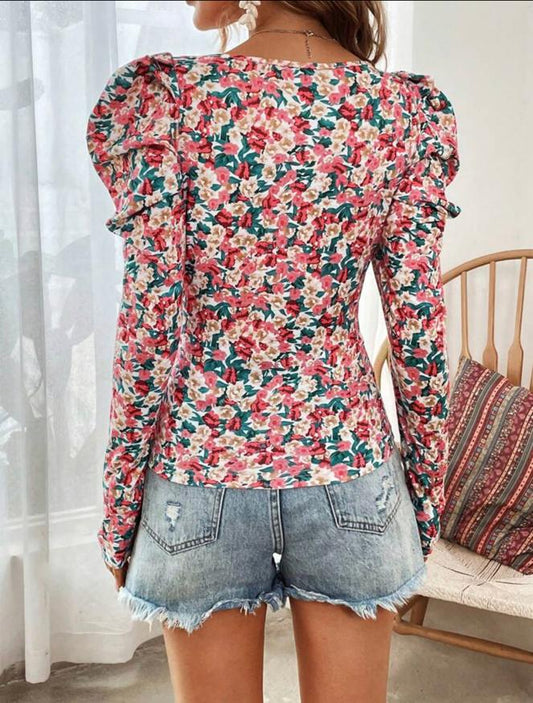Notched Neckline Gigot Sleeve Tee