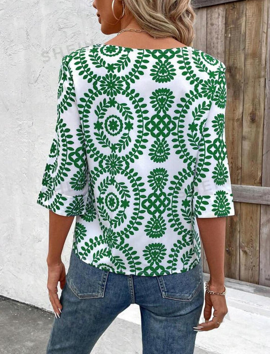 Printed Round Neck Casual Three Quarter Sleeve Shirt