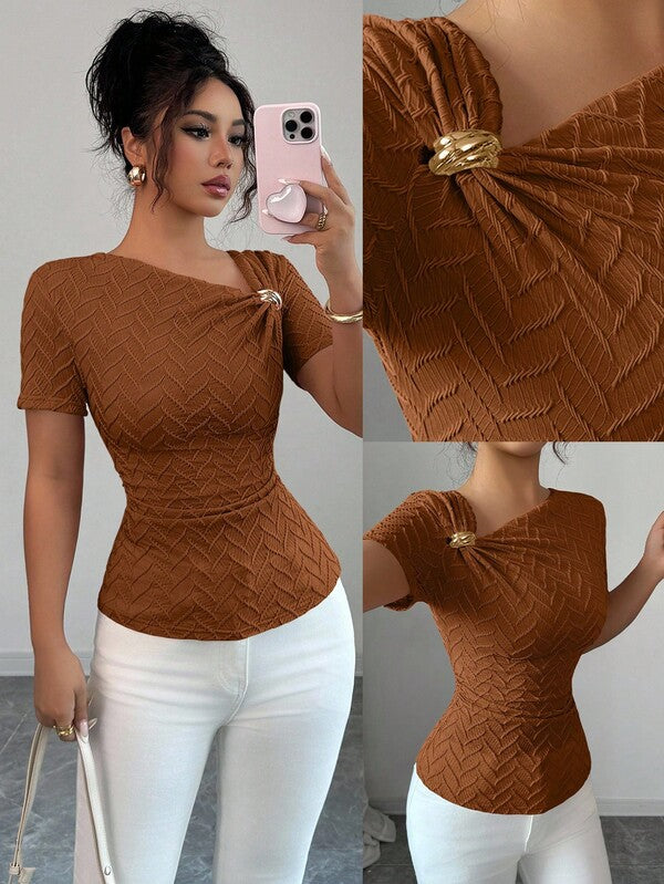 3D Rose Gold Button Decor Short Sleeve T-Shirt