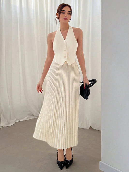 Halter Neck Single Breasted Vest And Pleated Skirt