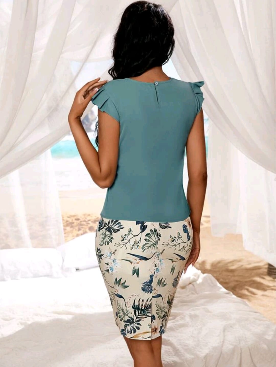 Fold Pleated Cuff Top & Tropical Print Bodycon Skirt