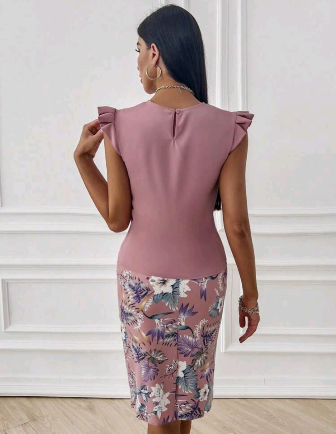 Ruffle Trim Top & Floral Print Skirt