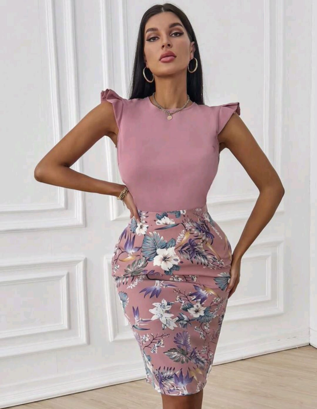 Ruffle Trim Top & Floral Print Skirt