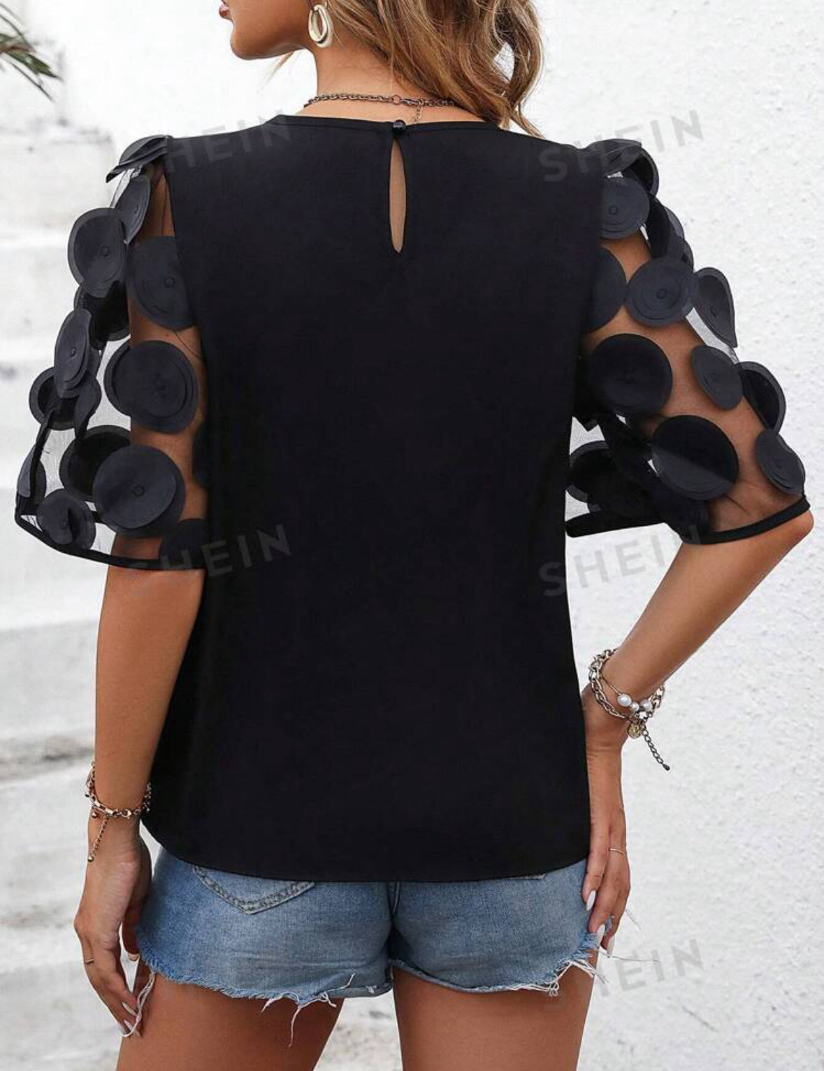 Mesh Appliques Puff Sleeve Blouse